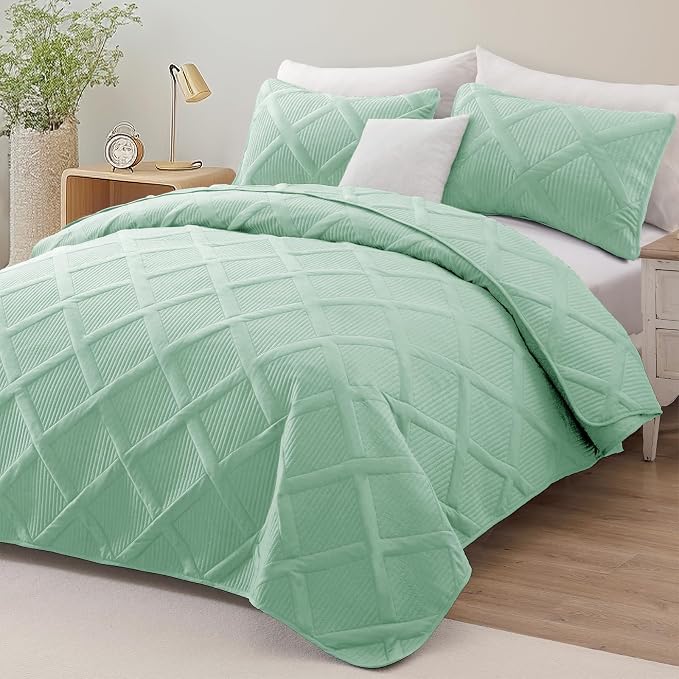 Exclusivo Mezcla Oversized King Quilt Set- Light Green Cal King Quilts Bedding - Image 2