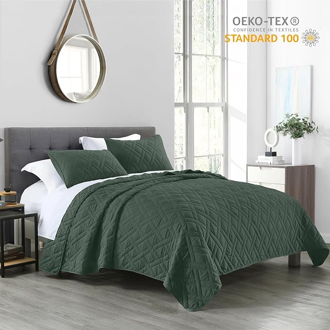 HORIMOTE HOME Quilt Set Queen Size Dark Green, Classic Geometric Diamond - Image 2