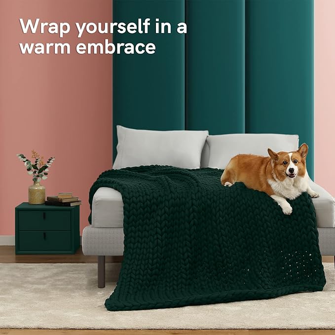 YnM Knitted Weighted Blanket, Handmade Chunky Knitted Design, Soft and Cozy - Image 3