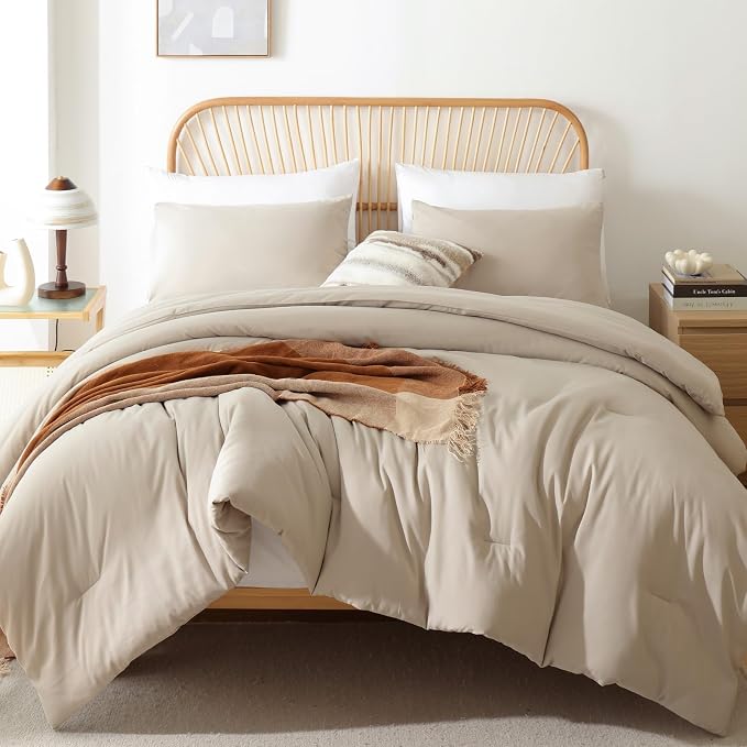 ROSGONIA Twin/Twin XL Comforter by ROSGONIA