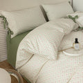 mixinni Red Floral Duvet Cover Set Queen Size by mixinni