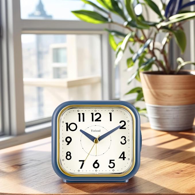 Tinload 4.3" Vintage Retro Analog Alarm Clock, Super Silent Non Ticking Clock - Image 2