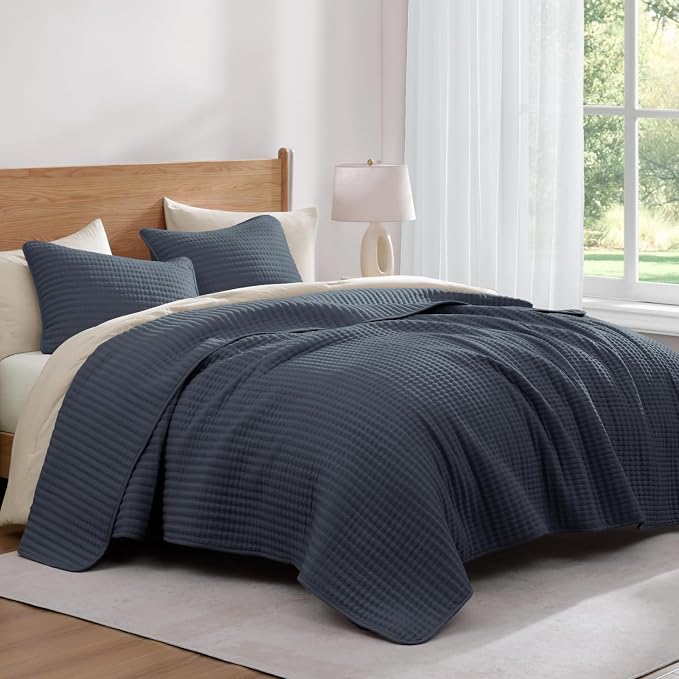 WRENSONGE Queen Quilt-3 Pieces Lightweight Bedspreads Blue Grey Queen Size - Image 2