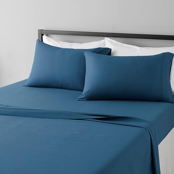 Amazon Basics Lightweight Breathable Ultra-Soft Brushed Microfiber 4-Piece Bed by AmazonBasics