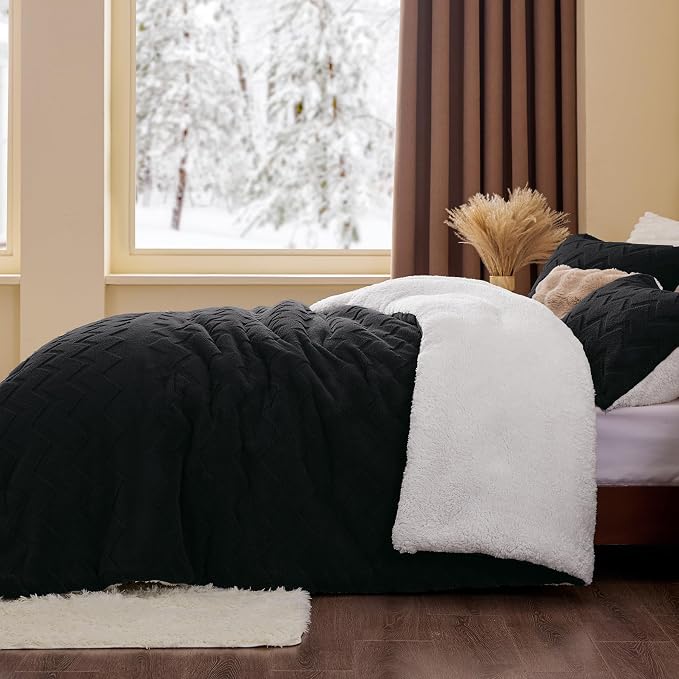 BEDELITE Fluffy Full Size Comforter Set - Image 7