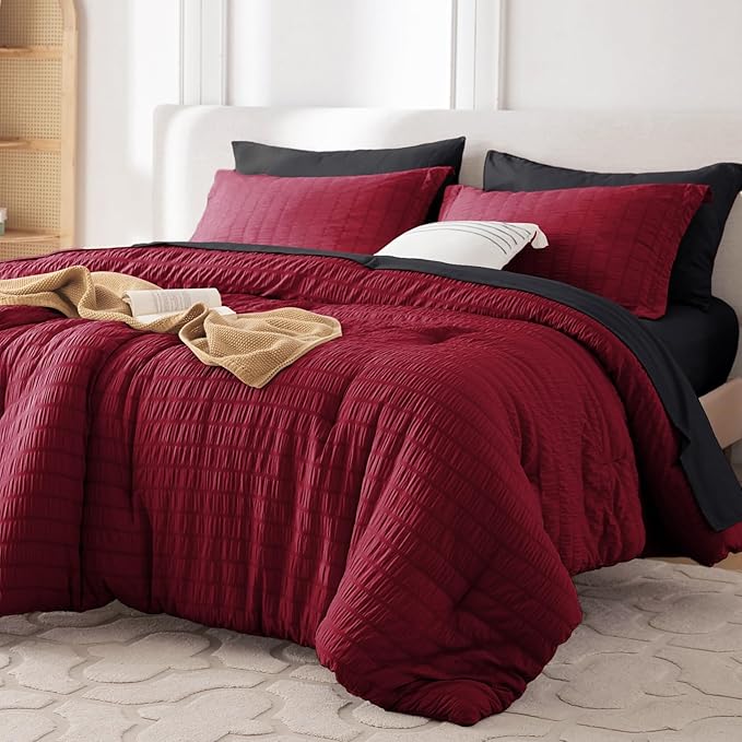 MUXHOMO 7 Pieces Queen Comforter Set, Seersucker Bed in a Bag Queen Size by MUXHOMO