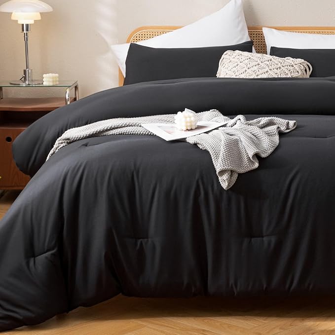 ROSGONIA Alaskan King Comforter 136x120, 1 Extra Large King Size Comforter - Image 3
