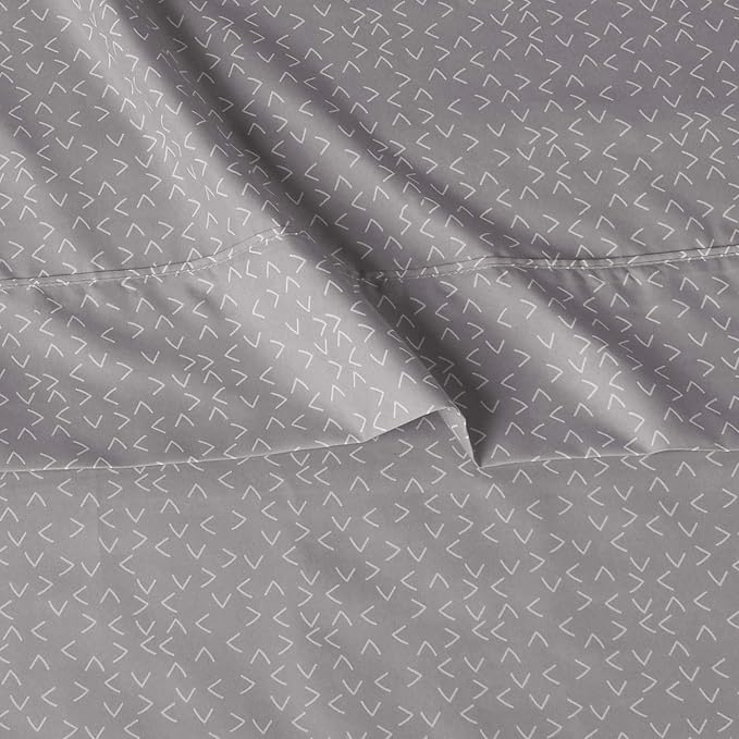 Amazon Basics Lightweight Wrinkle Free, Breathable Brushed Microfiber 4-Piece - Image 4