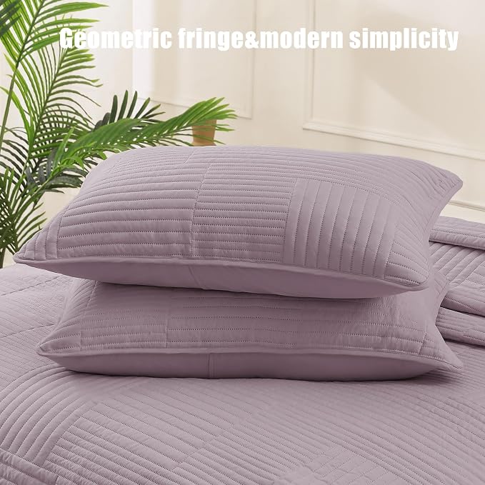 Whale Flotilla Ultra Soft King Quilt Bedding Set, Lightweight Microfiber Lilac - Image 6