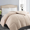 EASELAND King Size Down Alternative Comforter by EASELAND