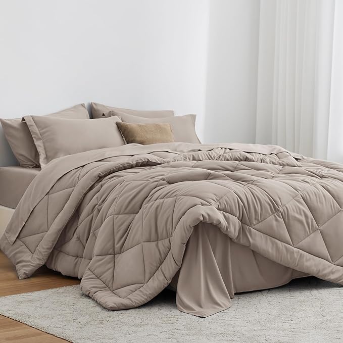 Love's Cabin King Size Comforter Set by Lovescabin