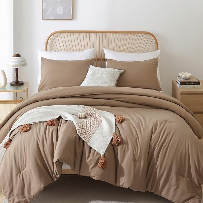 ROSGONIA Oversized King Comforter 128x120 by ROSGONIA