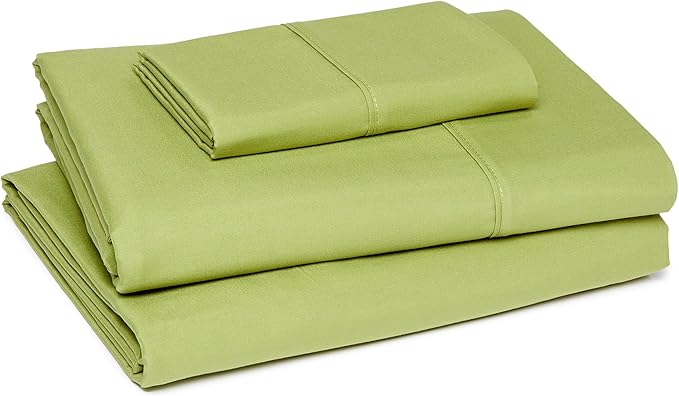 Amazon Basics Lightweight Super Soft Easy Care Wrinkle Free Microfiber 3 Piece - Image 2