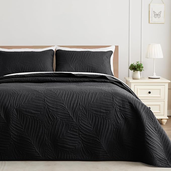 Exclusivo Mezcla King Size Quilt Bedding Set, Lightweight Black Quilts King Size by ExclusivoMezcla