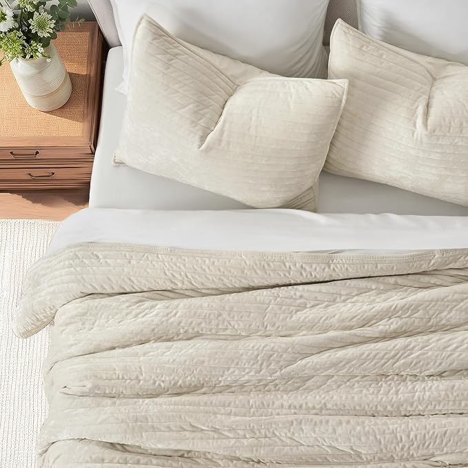 EVERGRACE Velvet Quilt Set Queen Size, Luxurious Soft Striped Channel Bedding - Image 2