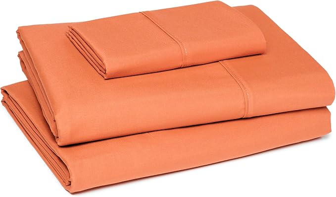 Amazon Basics Lightweight Super Soft Easy Care Wrinkle Free Microfiber 3-Piece - Image 2