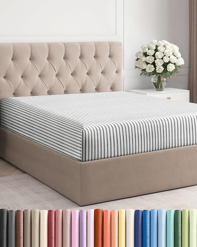 King Fitted Bed Sheet by CGKUnlimited