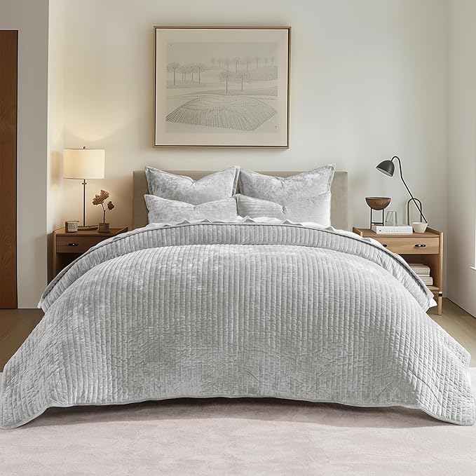 EVERGRACE Velvet Quilt Set Queen Size, Luxurious Soft Striped Channel Bedding by EverGrace