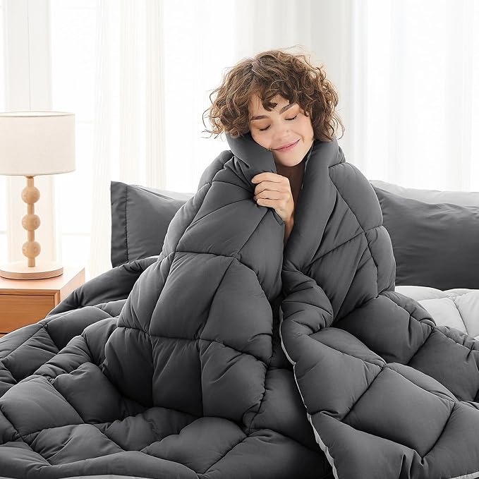 MUXHOMO 7 Pieces Oversized Queen Comforter Set, Reversible Bed in a Bag - Image 2