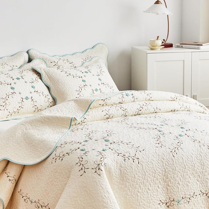 ROOMLIFE Quilt Set King Size 3D Floral Embroidery Pattern 3-Piece Cotton - Image 3