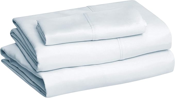 Amazon Basics Lightweight Super Soft Breathable Easy Care Microfiber 3-Piece - Image 2