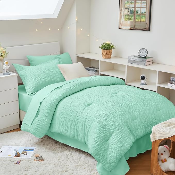 HYMOKEGE Mint Green Twin XL Comforter Set Seersucker 5 Pieces, All Season by HYMOKEGE
