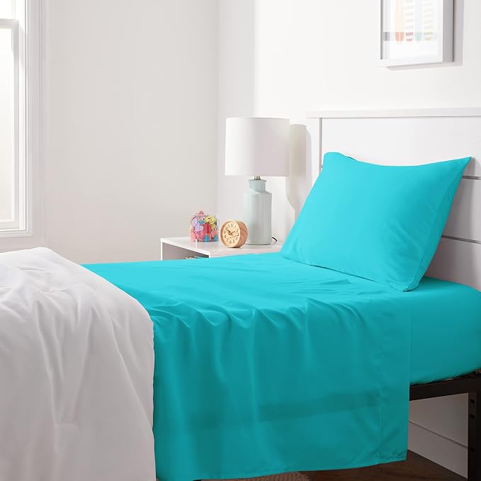 Amazon Basics Kid's Soft Easy-Wash Lightweight Microfiber 3-Piece Sheet Set by AmazonBasics