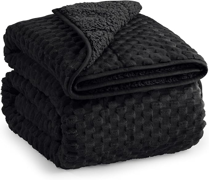 Super Soft Luxury Fleece Sherpa Weighted Blanket 15lbs - Image 9