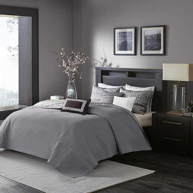 Madison Park Queen Quilt Set Lustrous Jacquard & Glitter Accent Coverlet Set - Image 9