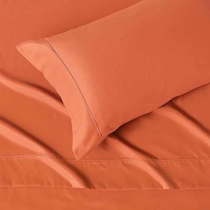 Amazon Basics Lightweight Super Soft Breathable Wrinkle-Free Microfiber 3-Piece - Image 3
