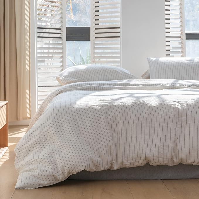 Simple&Opulence 100% Linen Duvet Cover Set 3pcs Yarn Dyed Vertical Pinstripe by SimpleOpulence