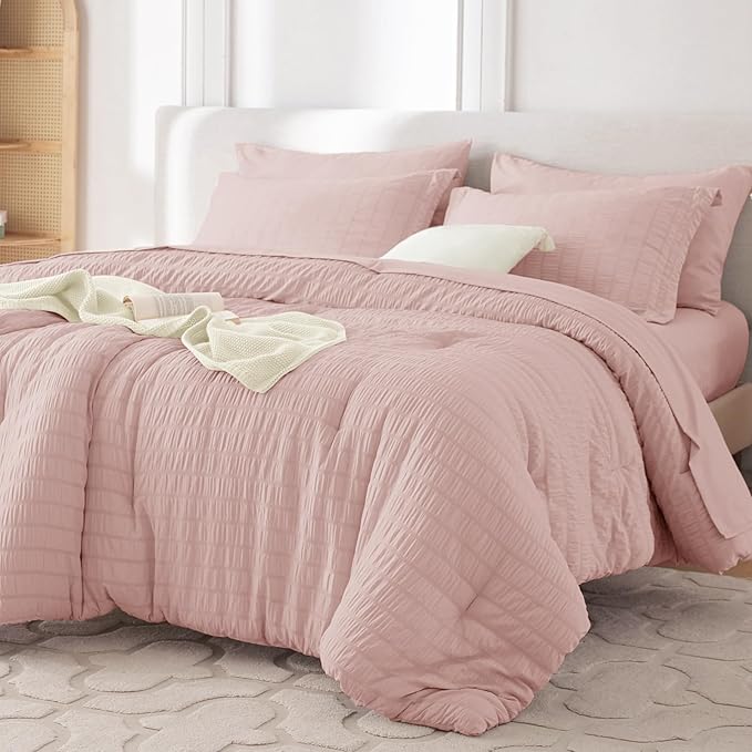 MUXHOMO 7 Pieces King Comforter Set, Seersucker Bed in a Bag King Size by MUXHOMO
