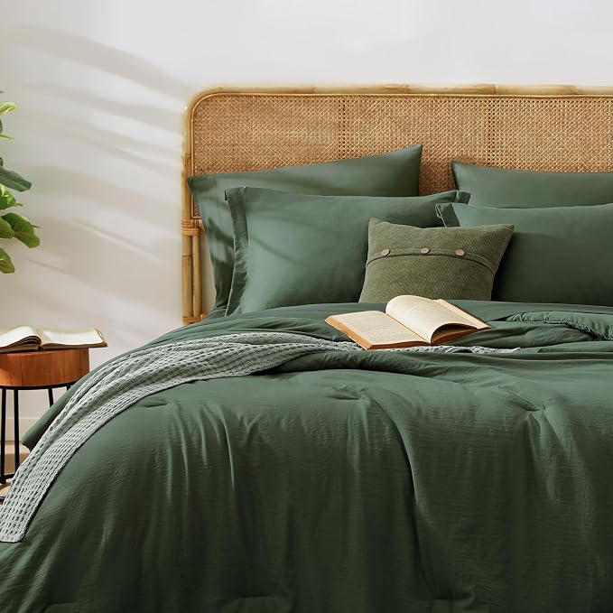 WRENSONGE California King Size Comforter Set- 7 Pieces Deep Green Bed in a Bag - Image 3