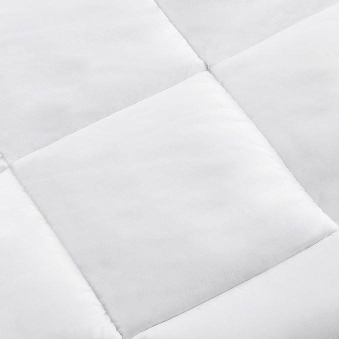 Amazon Basics White Down Alternative Comforter and Duvet Insert - Image 4
