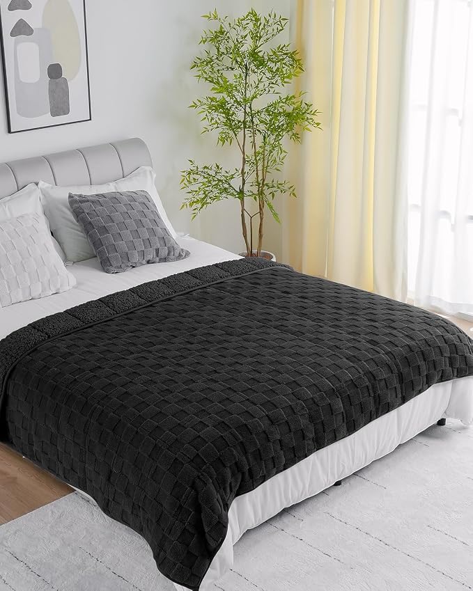 Uttermara Weighted Blankets for Adults Queen Size, 15lbs 60x80 inches Blanket - Image 5