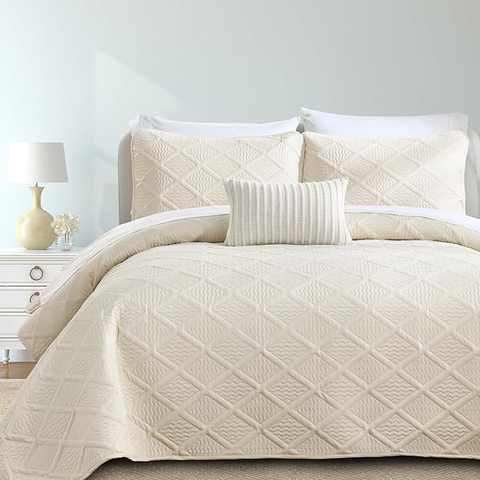 Yiran California King Size Beige Quilt Set Lightweight Oversized Bedspread by Yiran