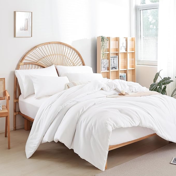 weigelia Full Size Comforter White Modern 3PCS Microfiber Full Size Comforter - Image 4