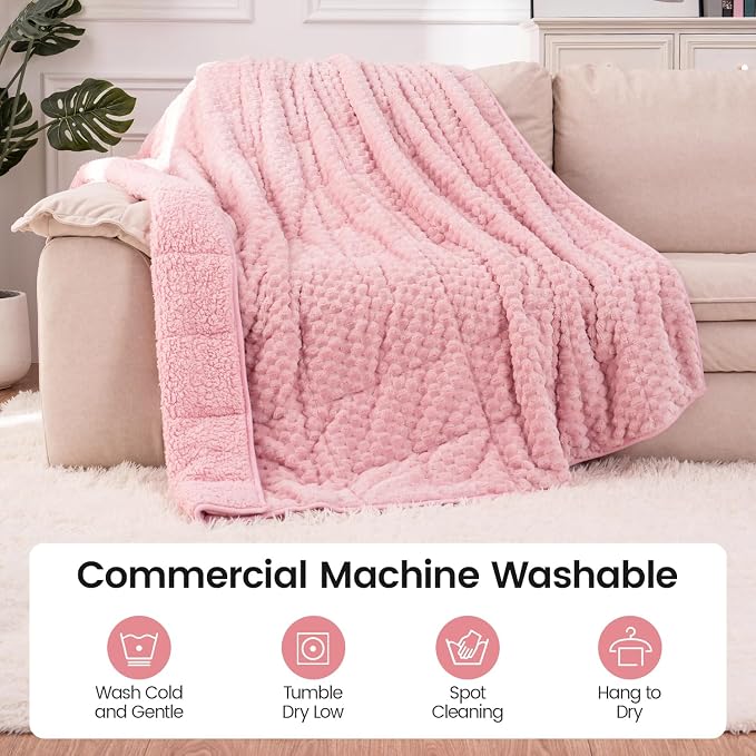 Super Fuzzy Soft Fleece Sherpa Weighted Blanket 20 lbs - Image 6