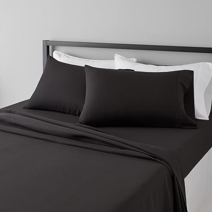 Amazon Basics Lightweight Super Soft Easy Care Breathable Microfiber 4 Piece by AmazonBasics