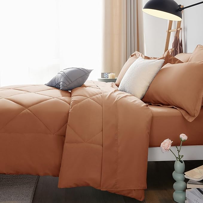 CozyLux Queen Comforter Set Pumpkin - Image 9