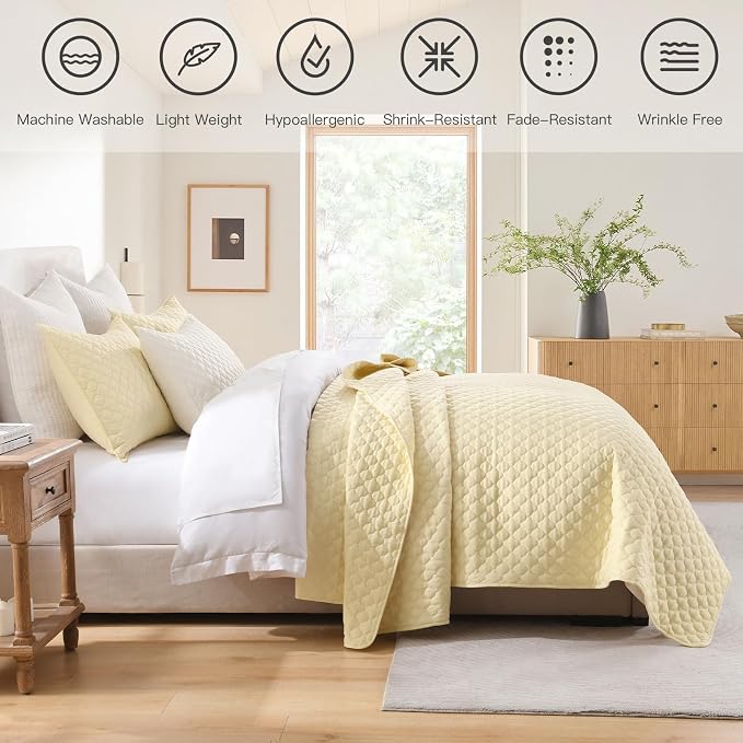 HORIMOTE HOME Quilt Twin Size Light Yellow, Lightweight Quilt - Image 2