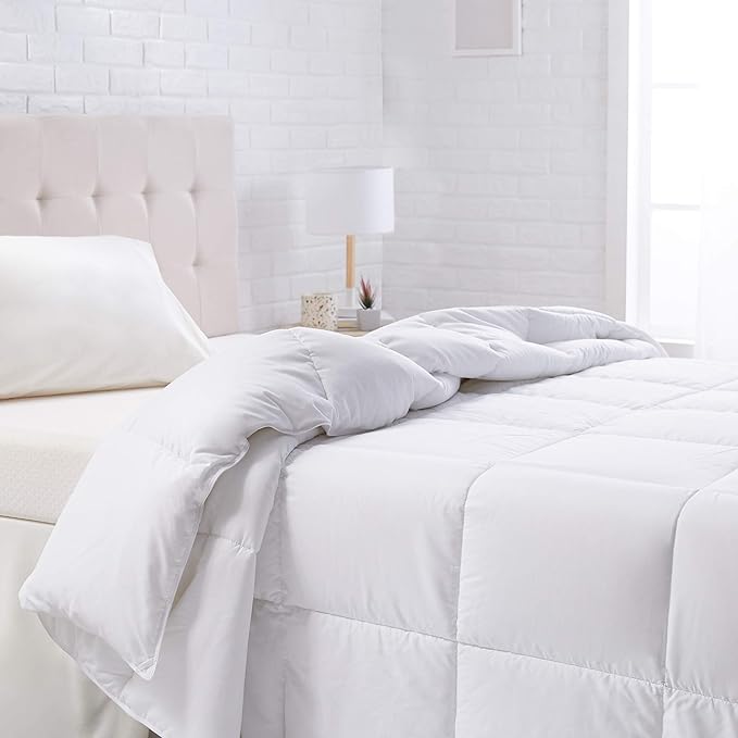 Amazon Basics White Down Alternative Comforter and Duvet Insert by AmazonBasics