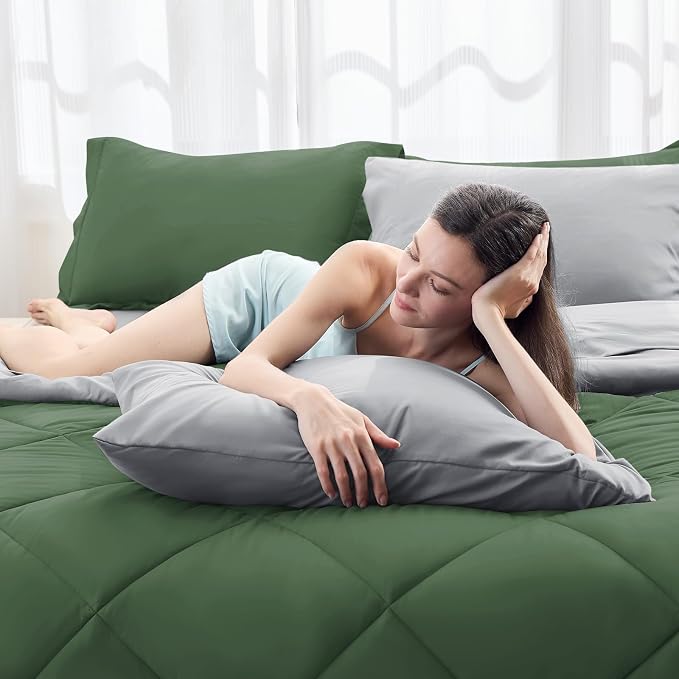HEVUMYI Queen Comforter Set - Image 6