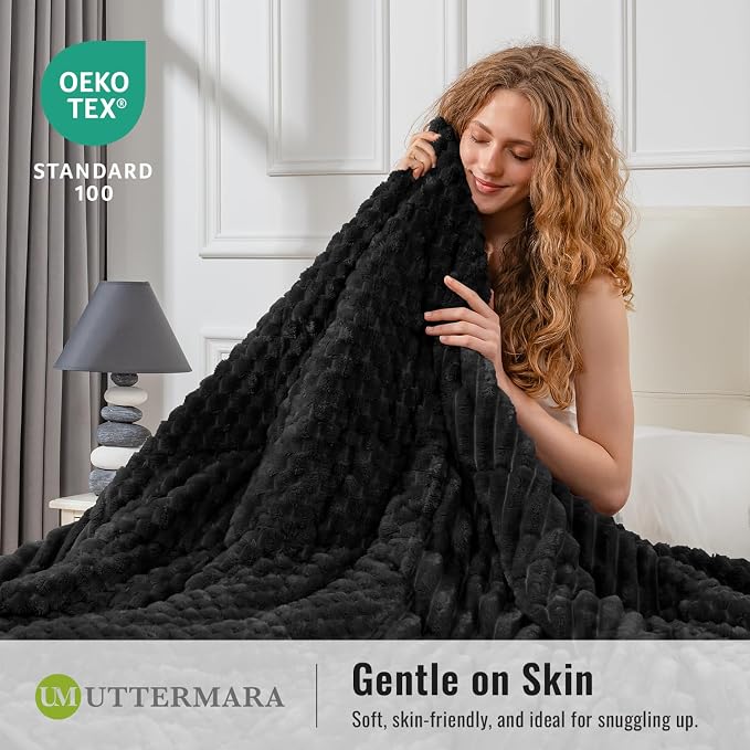 Uttermara Fleece Weighted Blanket - Image 4