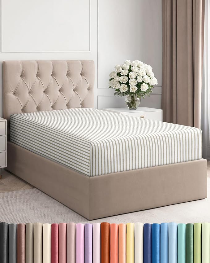 Twin XL Fitted Bed Sheet by CGKUnlimited
