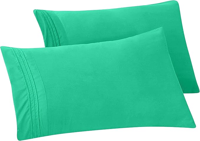 Elegant Comfort Solid Pillowcases 1500 Premium Hotel Quality Microfiber by ELEGANTCOMFORT