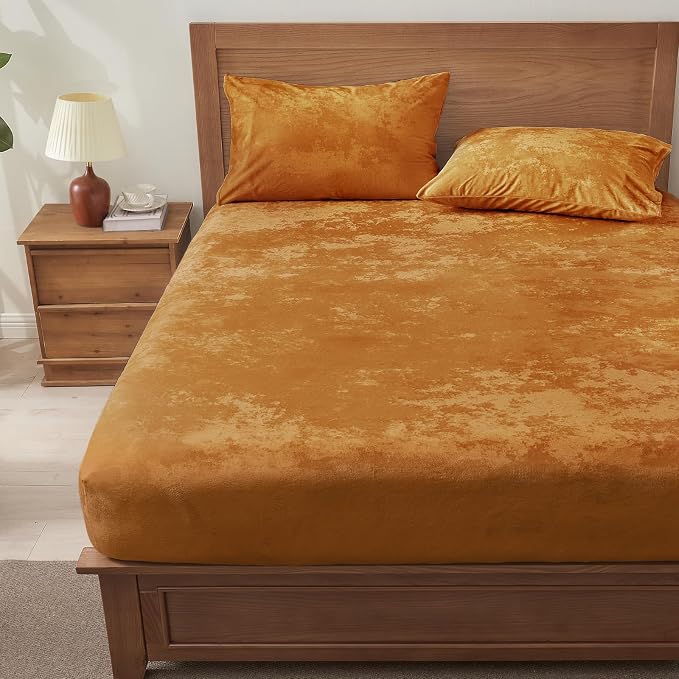BEDELITE Velvet Fitted Sheet and Pillowcases Set, Luxury Soft Fuzzy Bottom Sheet - Image 9