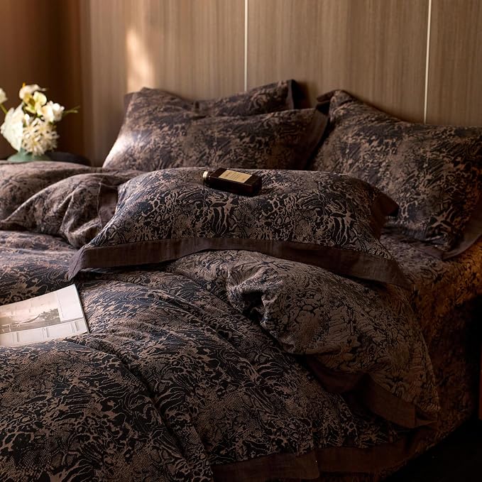 mixinni Duvet Cover Set King, Vintage Opulence Yarn-Dyed Jacquard Double-Layer - Image 2