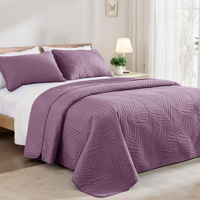 Exclusivo Mezcla California King Quilt Bedding Set, Lightweight Dusty Lavender - Image 2