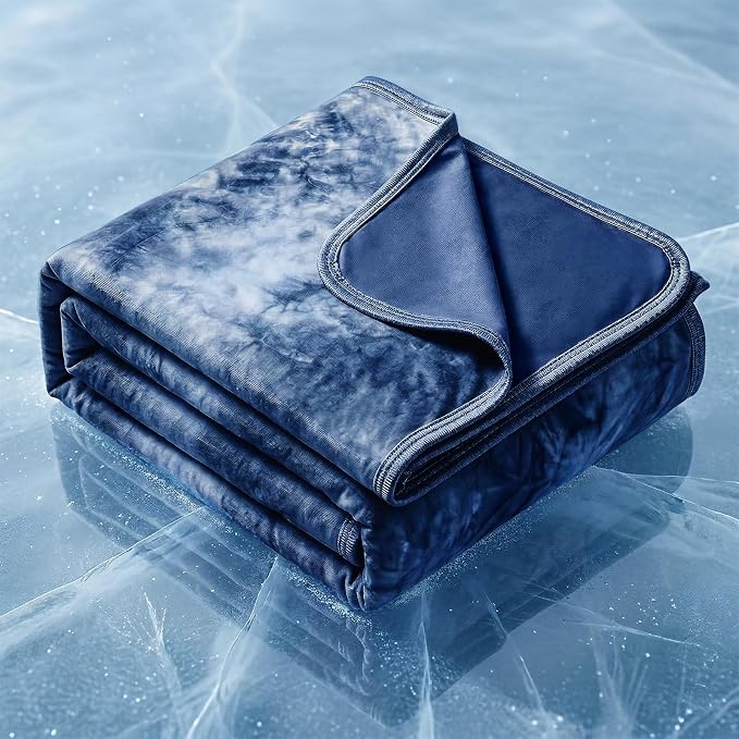 Topcee Cooling Throw Blanket for Hot Sleepers, Arc-Chill Q-Max >0.5 Cool Fiber by Topcee%E2%80%94ForYourGoodSleep